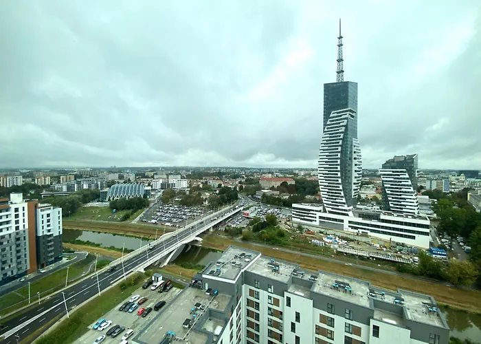 Panorama Capital Black